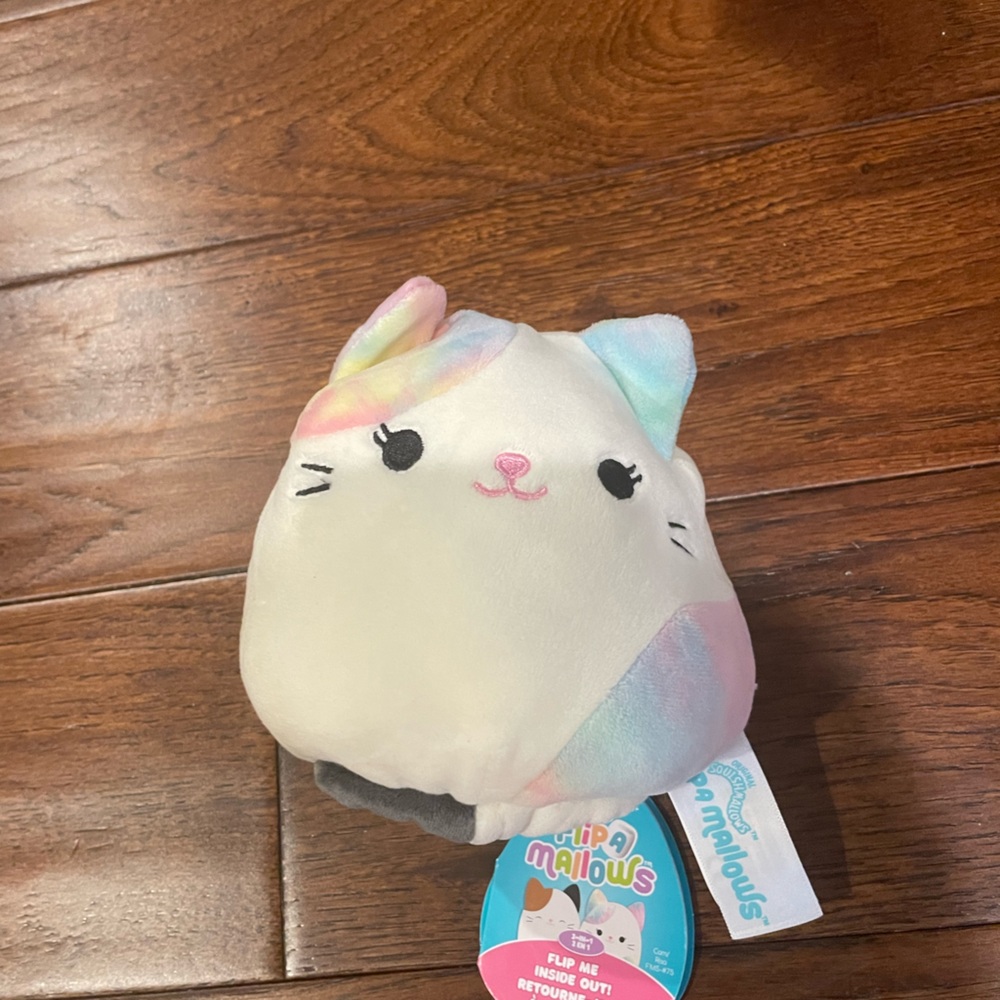 New With Tags 5’ Squishmallow Flip